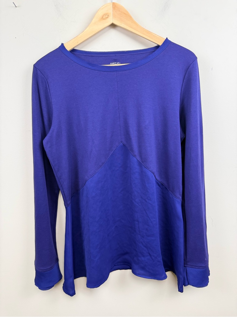 MARC CAIN cotton blue long sleeve pull over medium